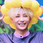 my ult bias Yoon Jeonghan (which one of my friends mistook for shinEE's Jonghyun while I was doing this)